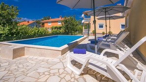 Pool - House Nevenka (Porec)