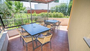 Terrace/patio - Apartments Materada 1 (Porec)