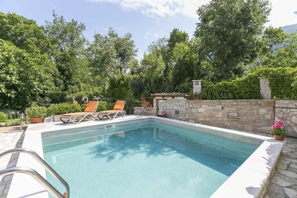 Piscina all'aperto