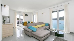 Apartamento (A2) | Sala de estar