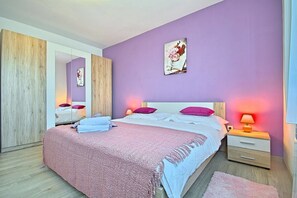 5 bedrooms, iron/ironing board, bed sheets - Casa Beato (Vizinada)