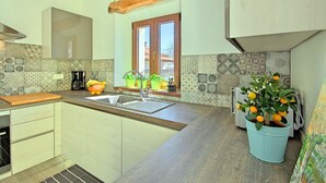 Coffee/tea maker, fridge, microwave, stovetop - Casa IDa (Groznjan)