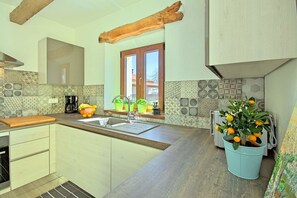 Fridge, microwave, stovetop, dishwasher - Casa IDa (Groznjan)