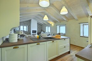 Villa | Privékeuken | Een waterkoker