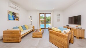 Unclassified image, 4 of 39, button - Villa Melani (Porec)