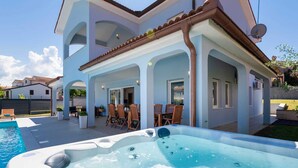 Pool - Villa Deep Blue (Porec)