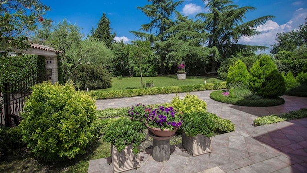 Property grounds - Sophia (Porec)