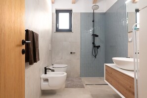 Bathroom - Villa Cattuni (Marcana)