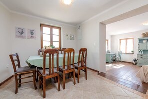 Dining room - Casa Ivan Fuskulin (Porec)