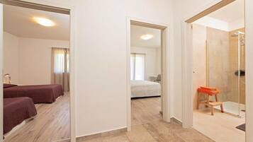 3 bedrooms