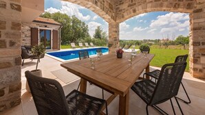Terrace/patio - Villa Brih II (Karojba)