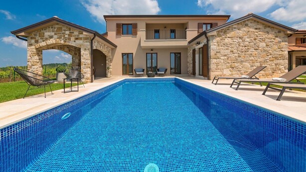 Pool - Villa Brih II (Karojba)