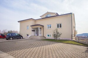 Exterior - Monsaline (Porec)