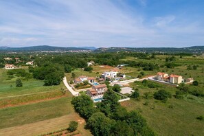 Exterior - Villa Mercedes (Rasa)