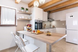 Electric kettle - Villa Vanessa (Visnjan)