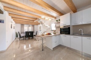 Electric kettle - Villa Vanessa (Visnjan)