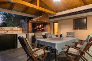 BBQ/picnic area - Villa Vanessa (Visnjan)