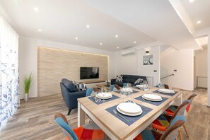 Dining room - Villa Denis (Kastelir-Labinci)