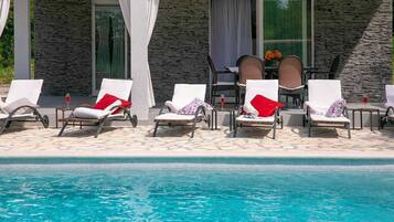 Alberca | Alberca al aire libre