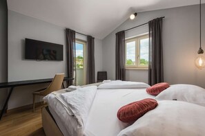 Villa | 3 dormitorios, tabla de planchar con plancha, ropa de cama