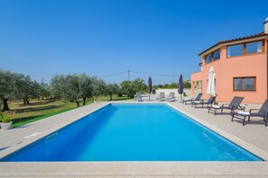 Pool - Villa Sara & Toni (Vodnjan)