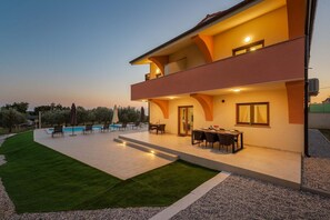 Terrace/patio - Villa Sara & Toni (Vodnjan)