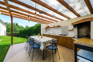 Fridge, microwave, stovetop, dishwasher - Villa Celtis (Groznjan)