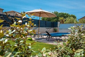 Piscina | Una piscina al aire libre
