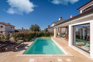 Piscina externa