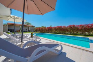 Piscina externa