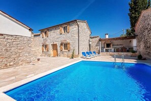 Outdoor pool - Casa Tereža (Kanfanar)
