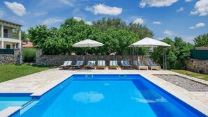 Piscina all'aperto
