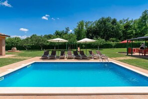 Pool | Outdoor pool - Villa Doria (Karojba)