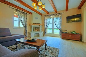 Villa | Living area