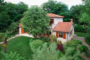 Aerial view - Villa Čehići  (Sveti Lovrec)