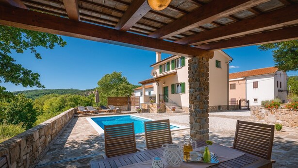 Terrace/patio - Villa Daus (Pican)