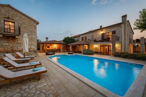 Pool - Villa Radetići  (Tinjan)