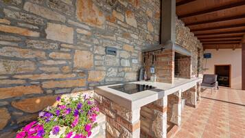 BBQ/picnic area