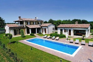 Pool | Outdoor pool - Villa St. Martina (Tinjan)