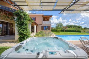 Exterior - Villa Roža (Tinjan)