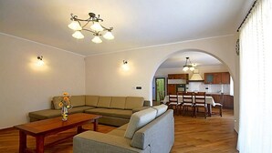Unclassified image, 4 of 40, button - Villa Genia (Porec)