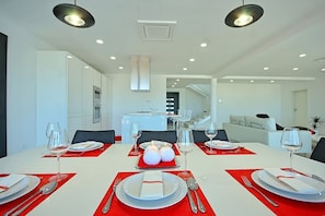 Dining room - Villa Tia (Tinjan)
