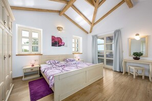 3 bedrooms