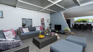 Terrace/patio - Villa St. Ana (Tinjan)
