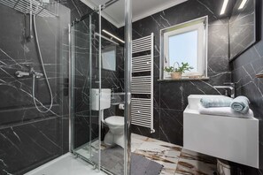 Villa | Bathroom | Towels