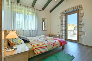 3 bedrooms - Villa Ambrogino (Tinjan)