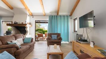 Villa | Living area