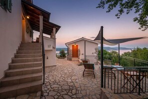 Bagian depan properti