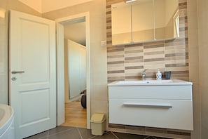 Kamar mandi