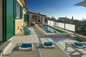 Sundeck - Villa Valencan 2b (Vodnjan)